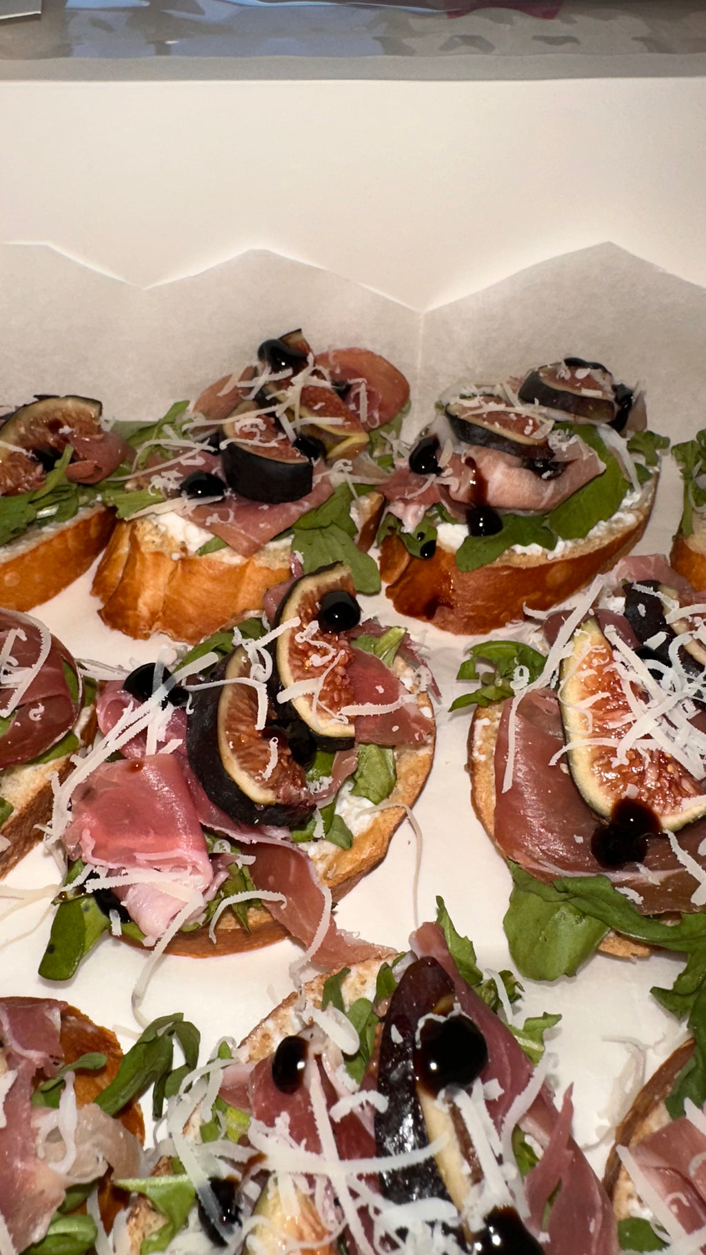 Italian prosciutto toast